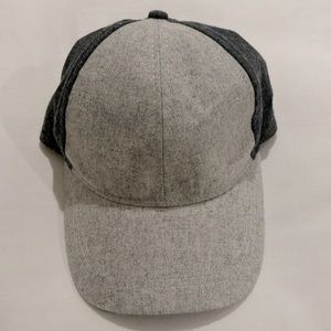 Women’s grey wool baseball cap